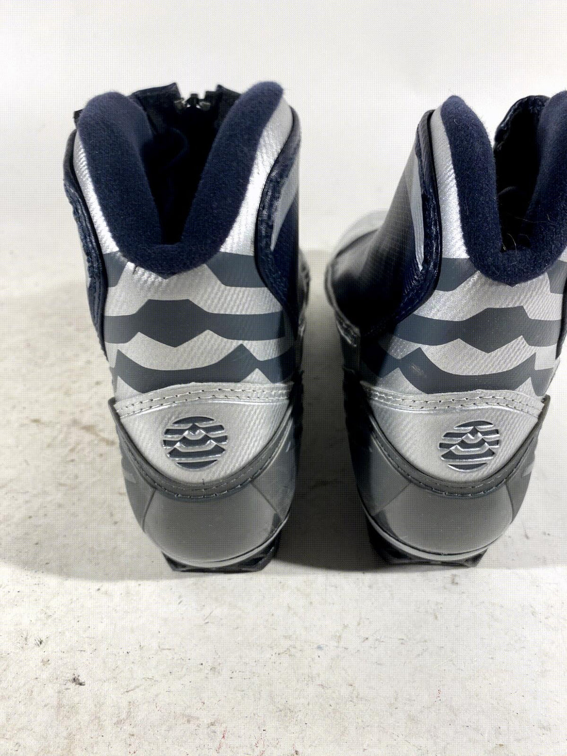 Alpina ST28G Nordic Cross Country Ski Boots Size EU43 US9.5 NNN bindings 530