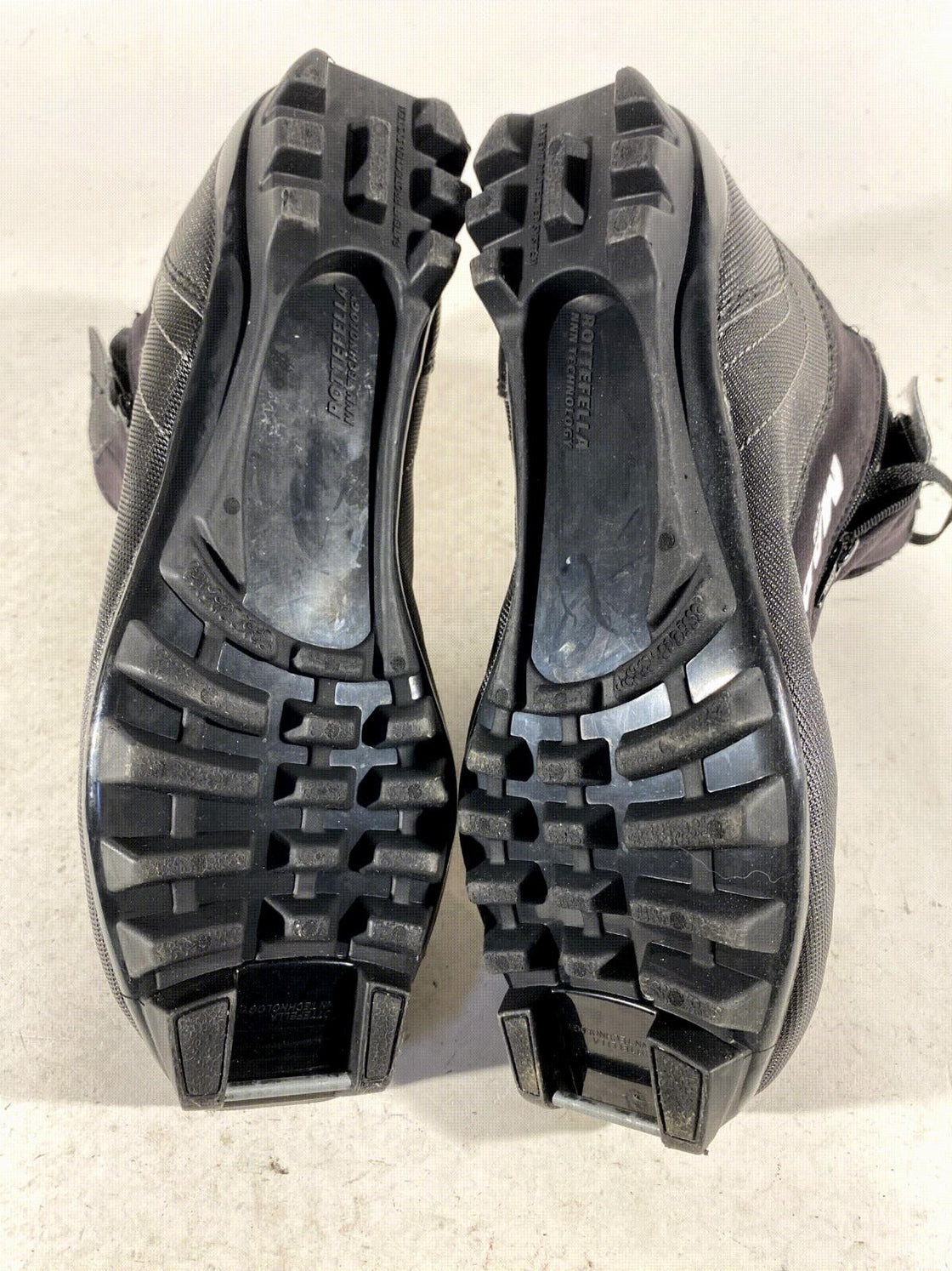 Madshus CT100 Nordic Cross Country Classic Ski Boots Size EU41 US8 for NNN 528