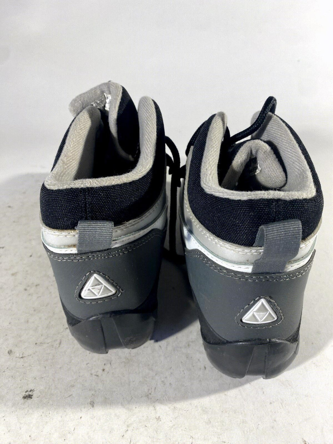 Fischer XC Sport Nordic Cross Country Ski Boots Size EU39 US7 SNS Profil 1075