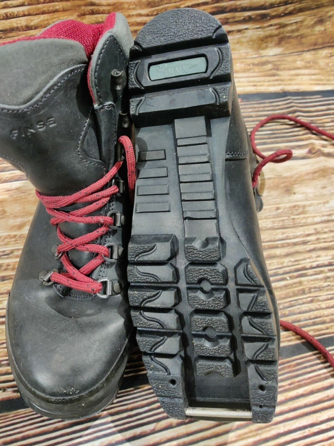 GARMONT Finse GTX Touring Cross Country Ski Boots Size EU39 US6 NNN-BC 1991