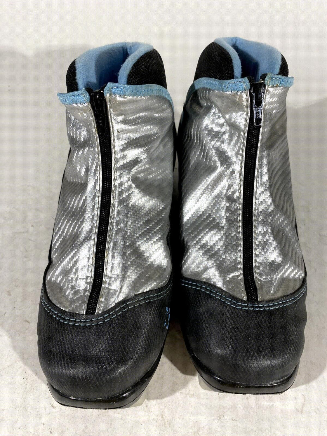 Madshus Metis C Nordic Cross Country Ski Boots Size EU39 US8 for NNN 2780