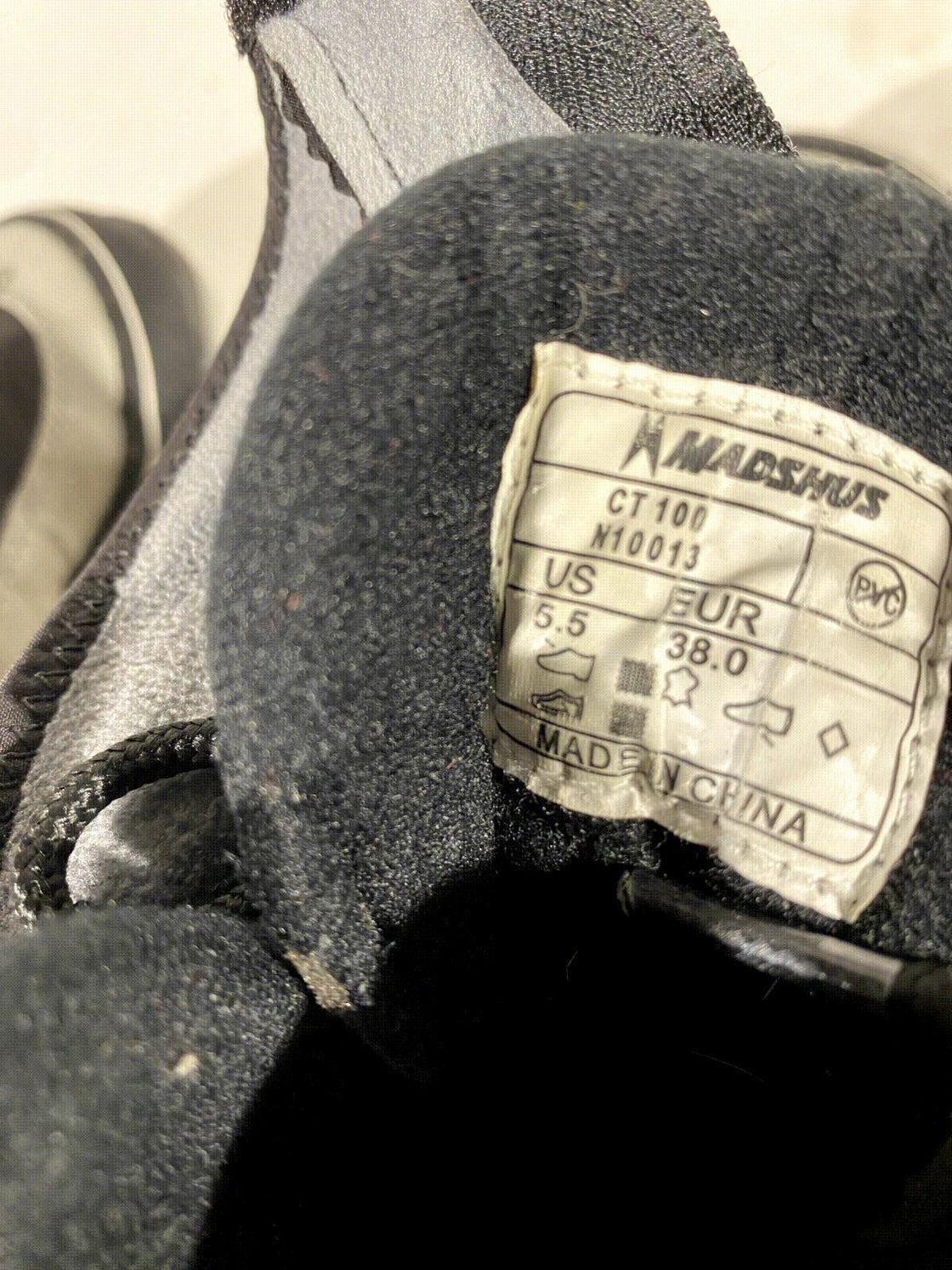 Madshus CT100 Nordic Cross Country Ski Boots Size EU38 US5.5 for NNN 2740