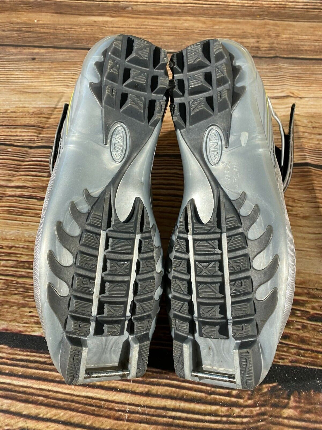 Alpina SP30L Nordic Cross Country Ski Boots Size EU38 US6 NNN bindings 2799