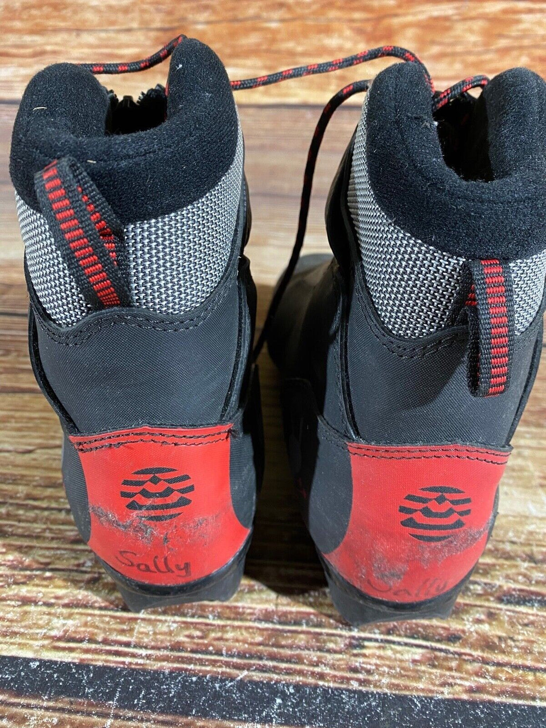 Alpina T5jr Nordic Cross Country Ski Boots Size EU38 US6 for NNN 2826