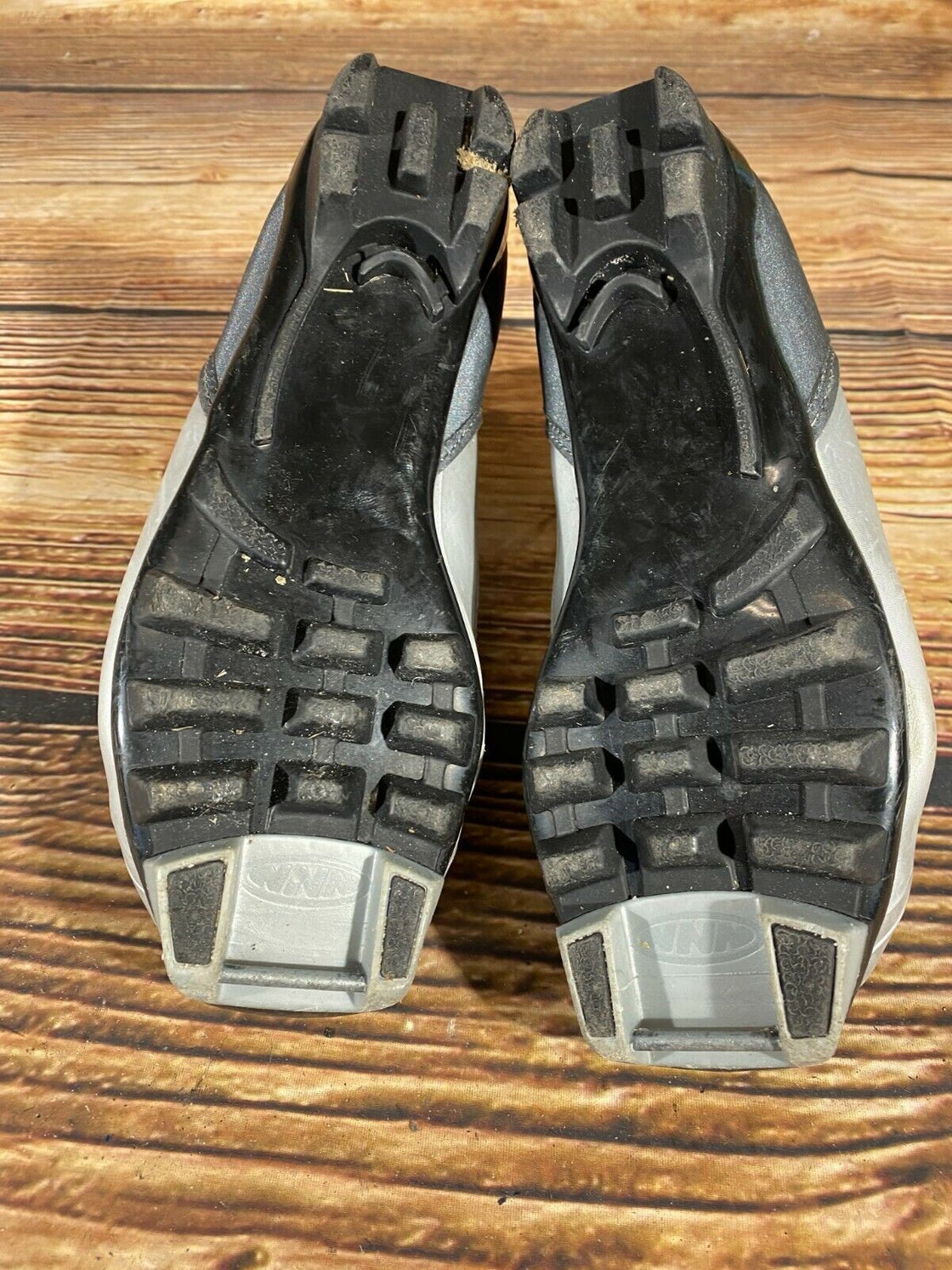 Alpina T10JR Nordic Cross Country Ski Boots Size EU36 US4.5 NNN 3171