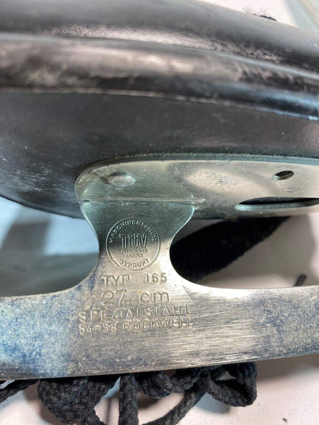 LICO Figure Skating Ice Skates Winter Skating Size EU41,  Mondo 258 IS103