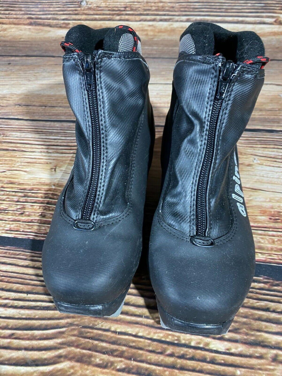 Alpina Touring Junior Cross Country Nordic Ski Boots Size EU37 US5 NNN 845