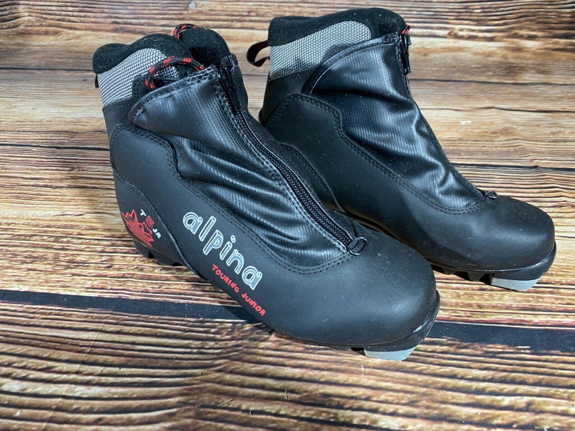 Alpina Touring Junior Cross Country Nordic Ski Boots Size EU37 US5 NNN 845