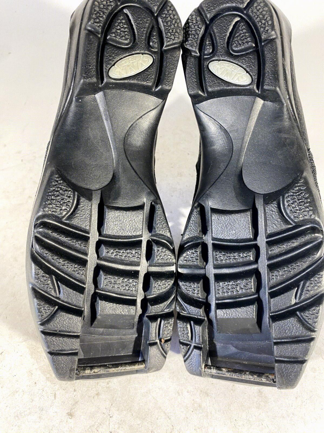 Madshus Back Country Nordic Cross Country Ski Boots Size EU37 US5.5 NNN BC 1934