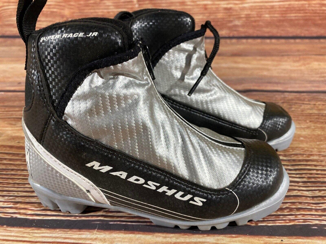 Madshus Super Line Kids Nordic Cross Country Ski Boots Size EU33 US1.5 NNN M270