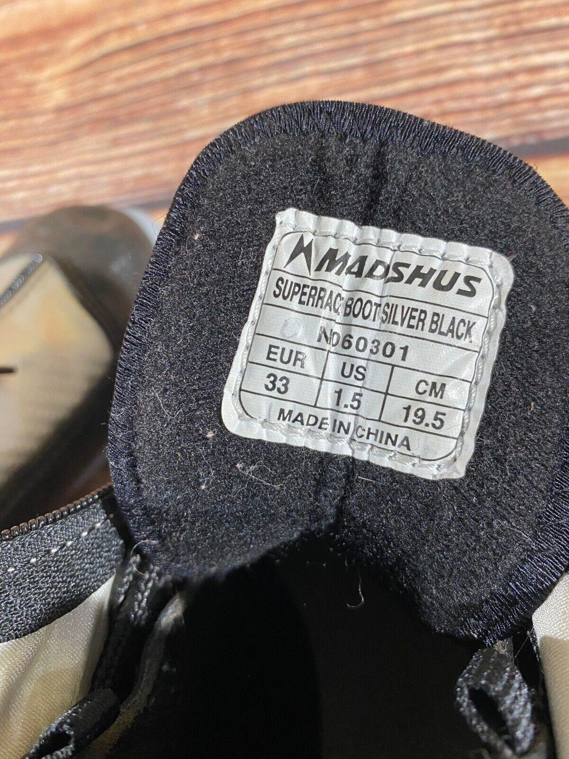 Madshus Super Line Kids Nordic Cross Country Ski Boots Size EU33 US1.5 NNN M270