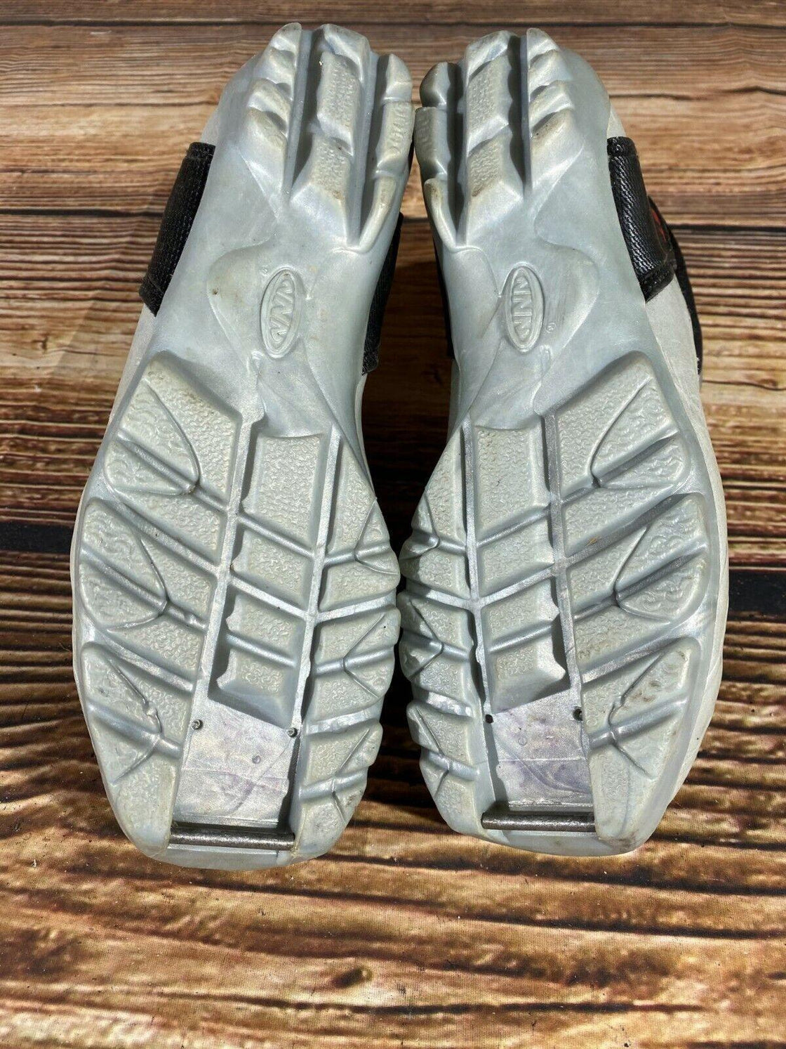 Alpina ST10 JR Nordic Cross Country Ski Boots Size EU37 US5.5 for NNN 2834