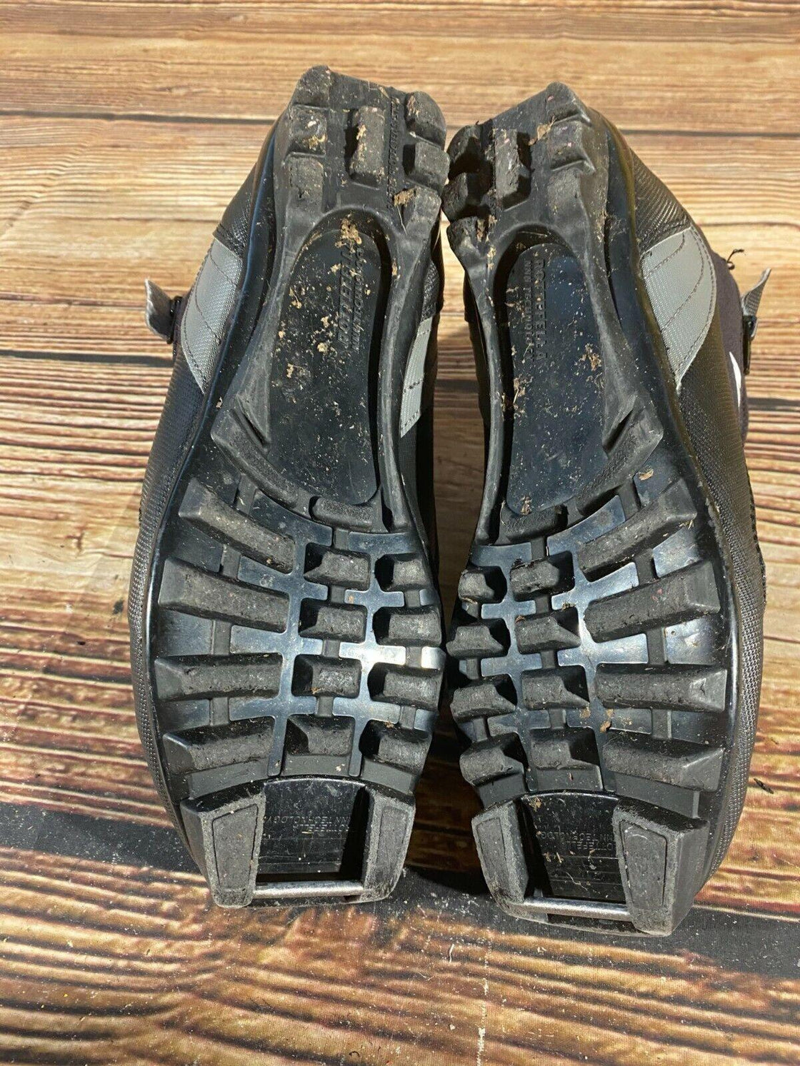 Madshus CT100 Nordic Cross Country Ski Boots Size EU39 US7 NNN bindings 2728