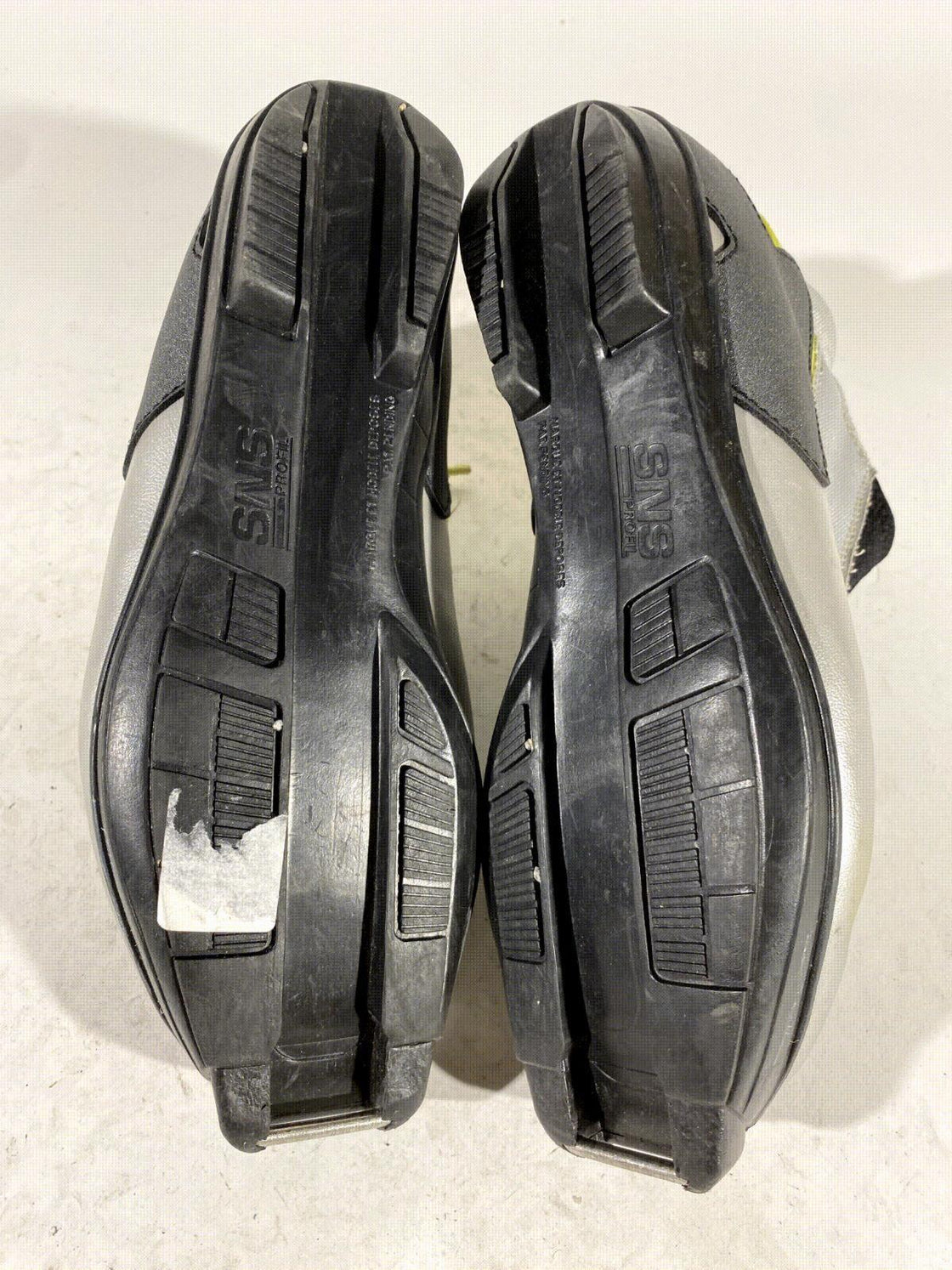 Fischer Classic Nordic Cross Country Ski Boots Size EU37 US5.5 SNS Profil 1528