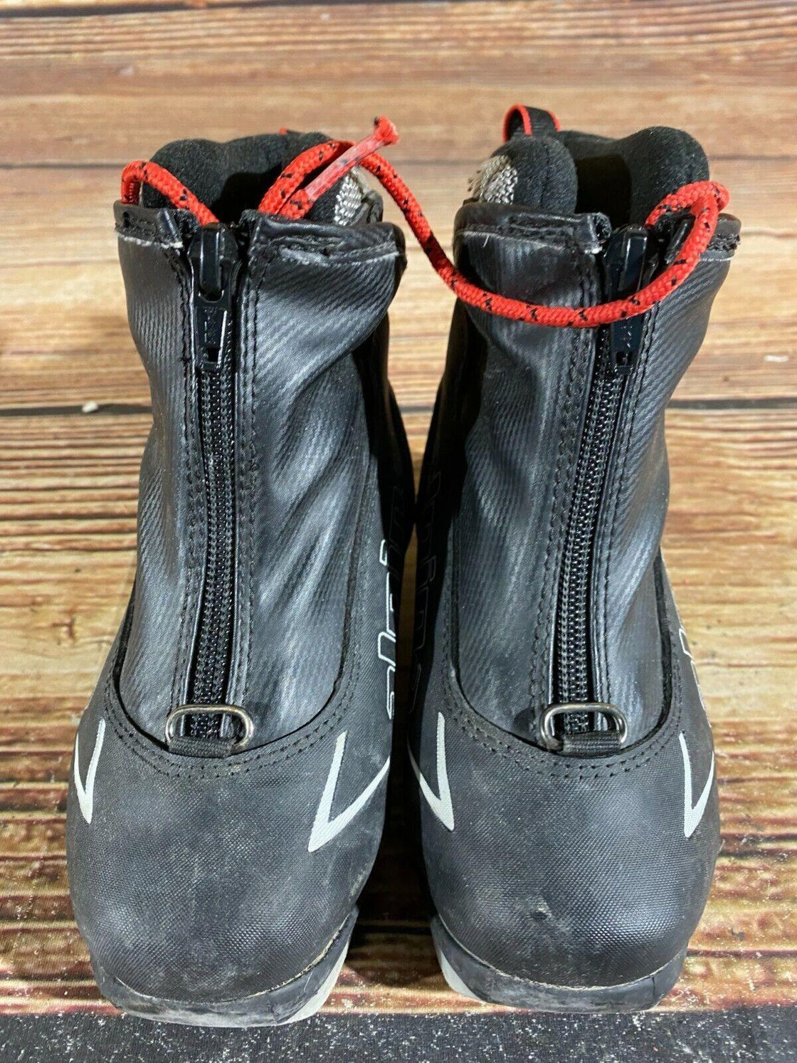 Alpina T5 Plu Kids Nordic Cross Country Ski Boots Size EU28 US10.5 for NNN A-196