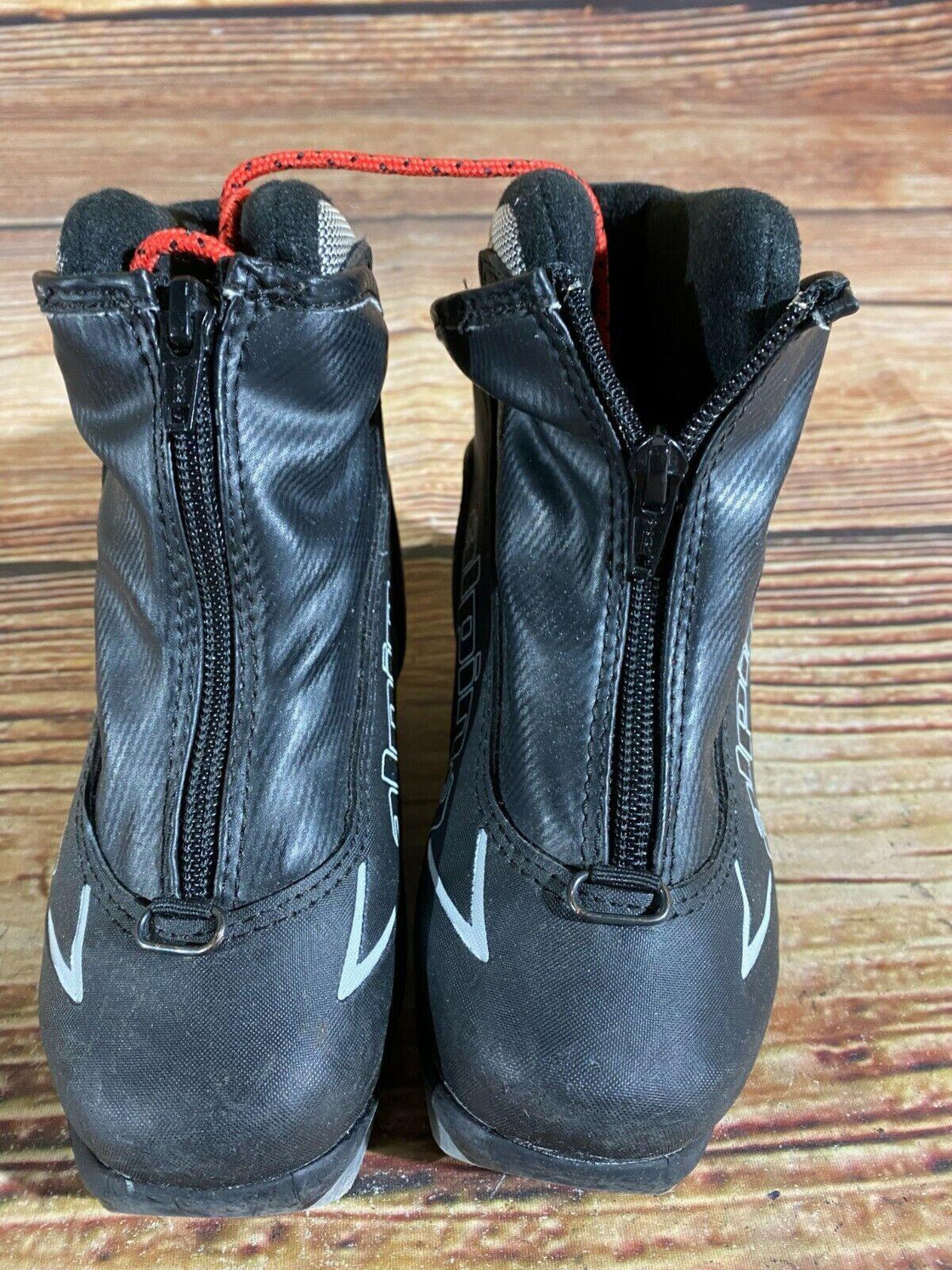Alpina T5Plus Kids Nordic Cross Country Ski Boots Size EU28 US10.5 for NNN A-79