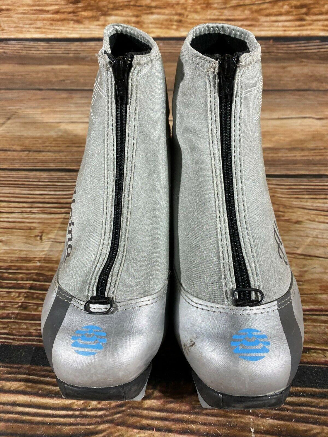 Alpina T10 Eve Nordic Cross Country Ski Boots Size EU37 US5 NNN bindings 831