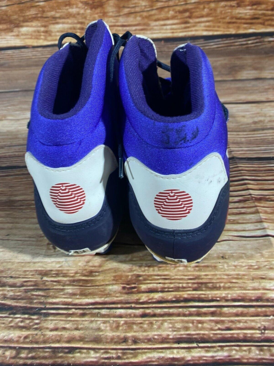 Alpina 311 Nordic Cross Country Ski Boots Size EU43 US10.5 NNN bindings 596