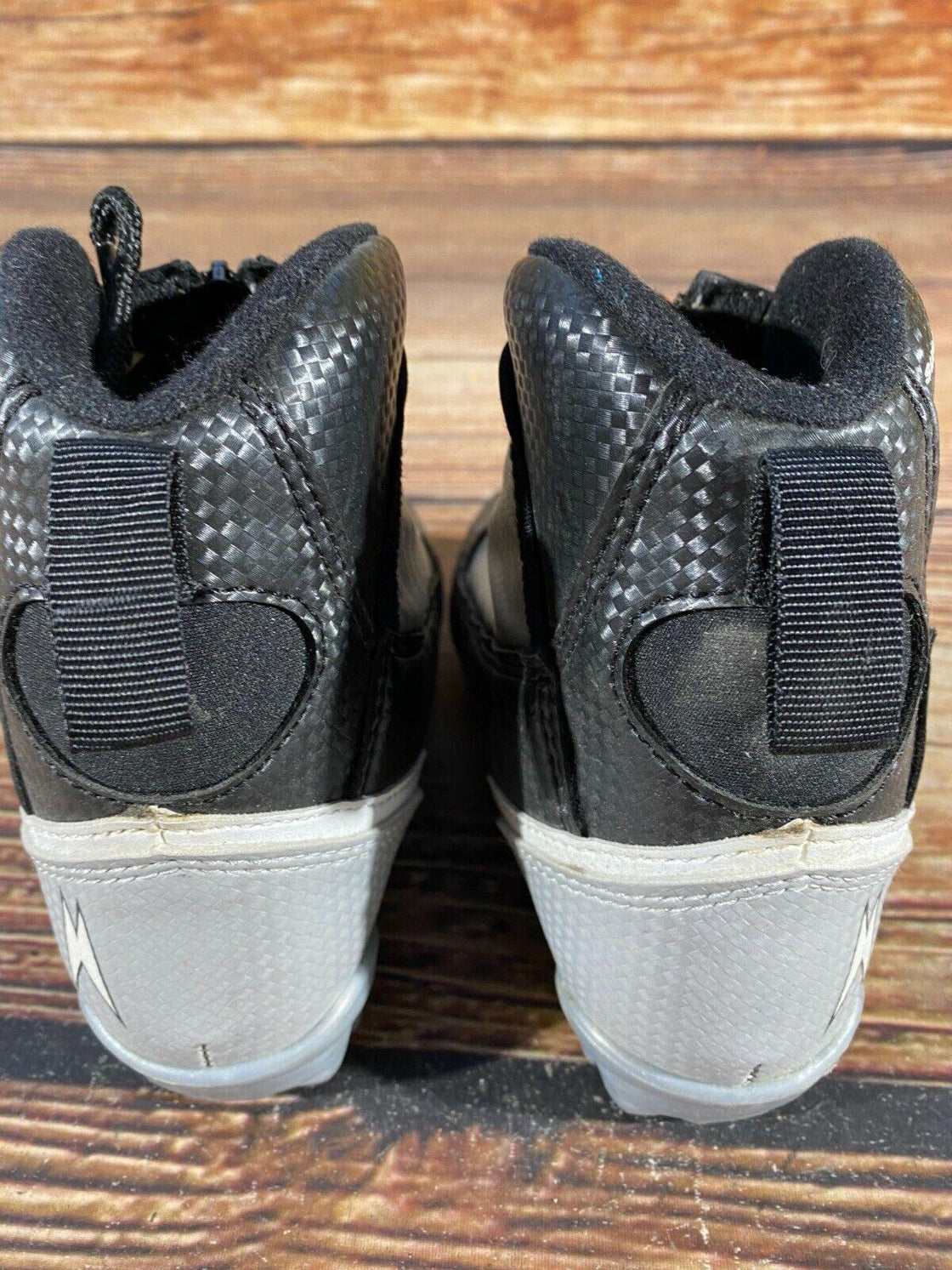 Madshus Super Race Jr Cross Country Ski Boots Size EU32 for NNN M-156