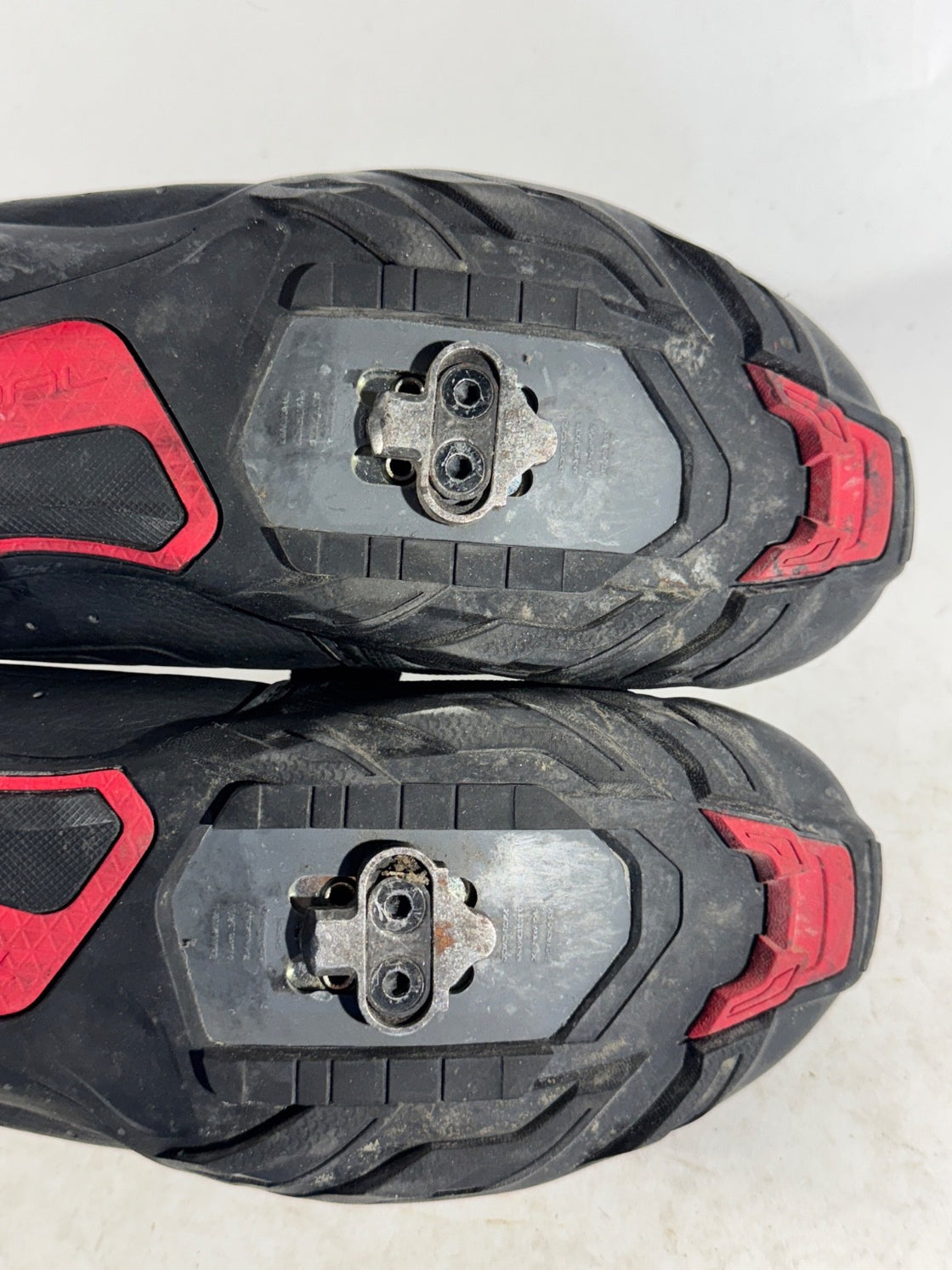 SHIMANO M089 Cycling MTB Shoes Mountain Bike EU43 US8.9 UK8 Mondo 272 cs 1298