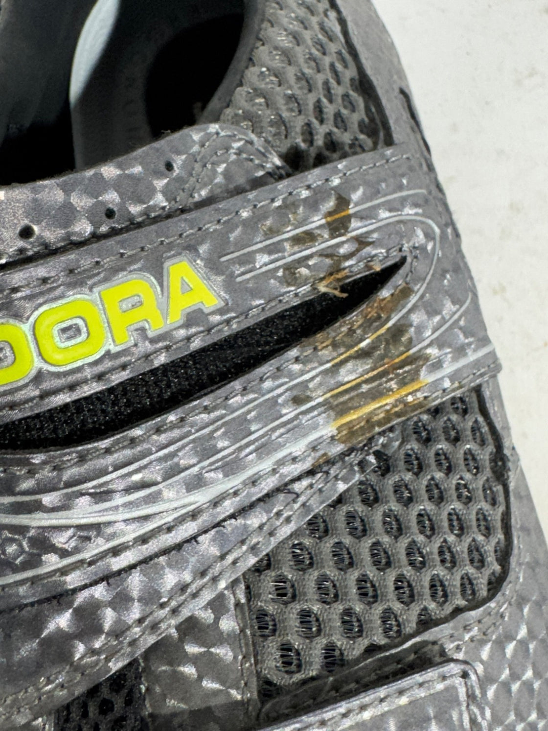 DIADORA Road Cycling Shoes 3 Bolts Size EU39 US6.5 UK6 Mondo 245 cs 1309