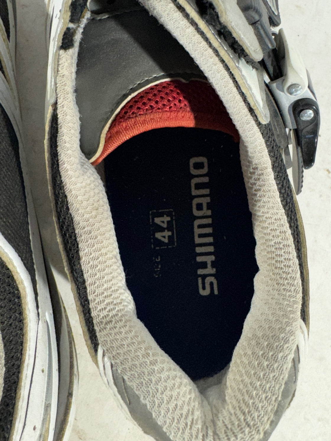 SHIMANO R132 Carbon Road Cycling Shoes EU44 US9.7 UK9 Mondo 278 cs 1312