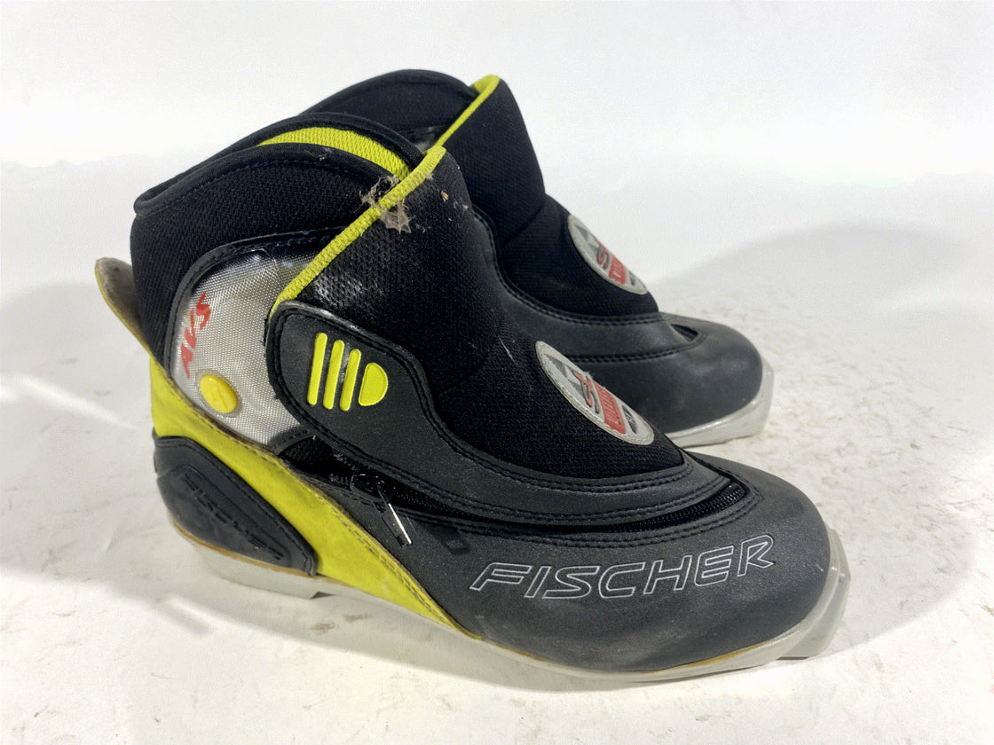 Fischer Classic Nordic Cross Country Ski Boots Size EU38  US6 SNS Profil 3209