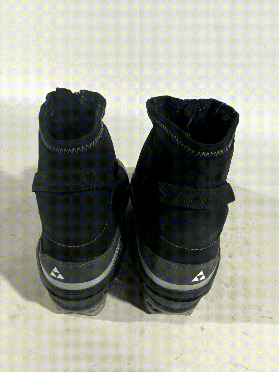 FISCHER Classic Nordic Cross Country Ski Boots Size EU43 US9.5 NNN Profil 3211