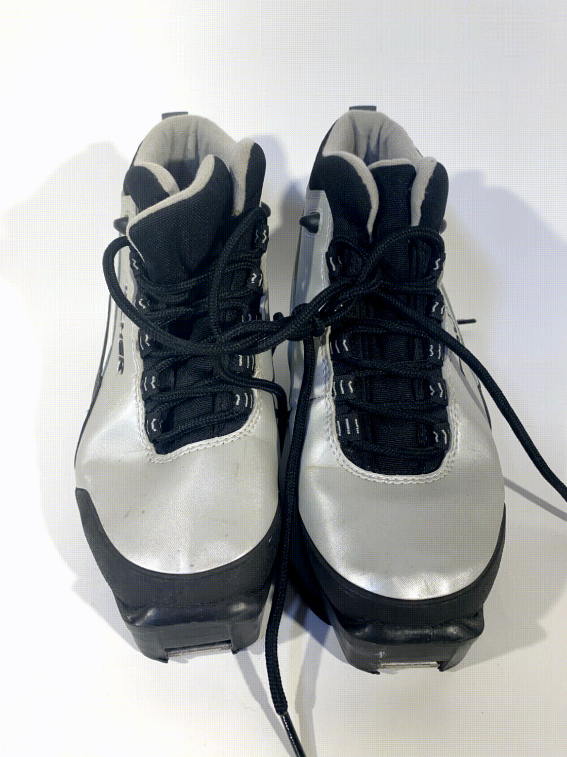 Fischer Classic Nordic Cross Country Ski Boots Size EU38  US6 SNS Profil 1355