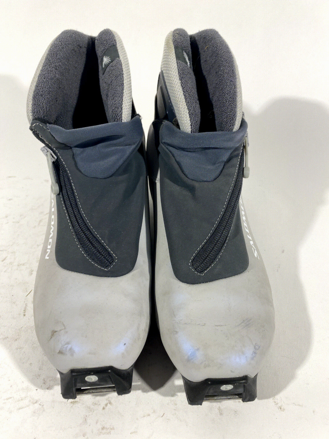 SALOMON Nordic Cross Country Ski Boots Size EU38 2/3 US7 SNS profil 1377