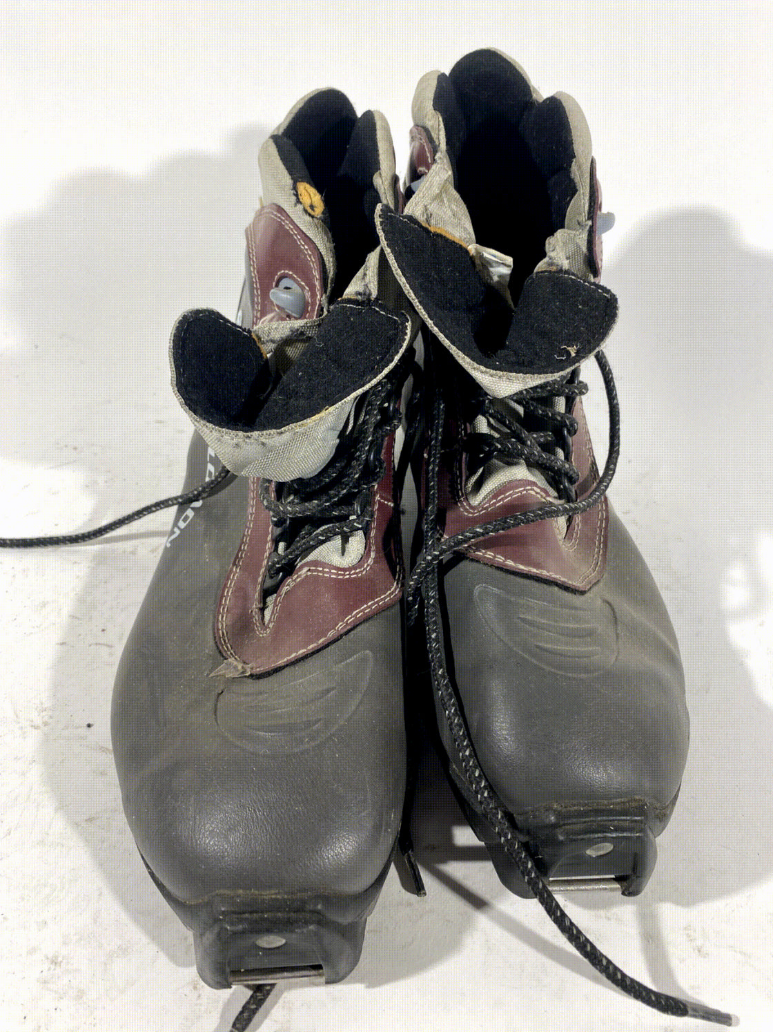 Salomon Classic Nordic Cross Country Ski Boots Size EU44 US10 SNS Profil 1388