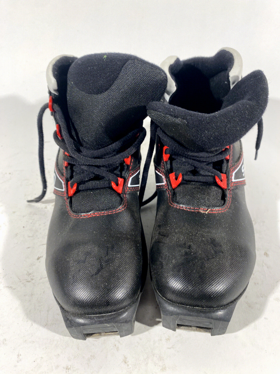 Salomon Classic Cross Country Ski Boots Size EU37 1/3 US5 for SNS Profil 1392