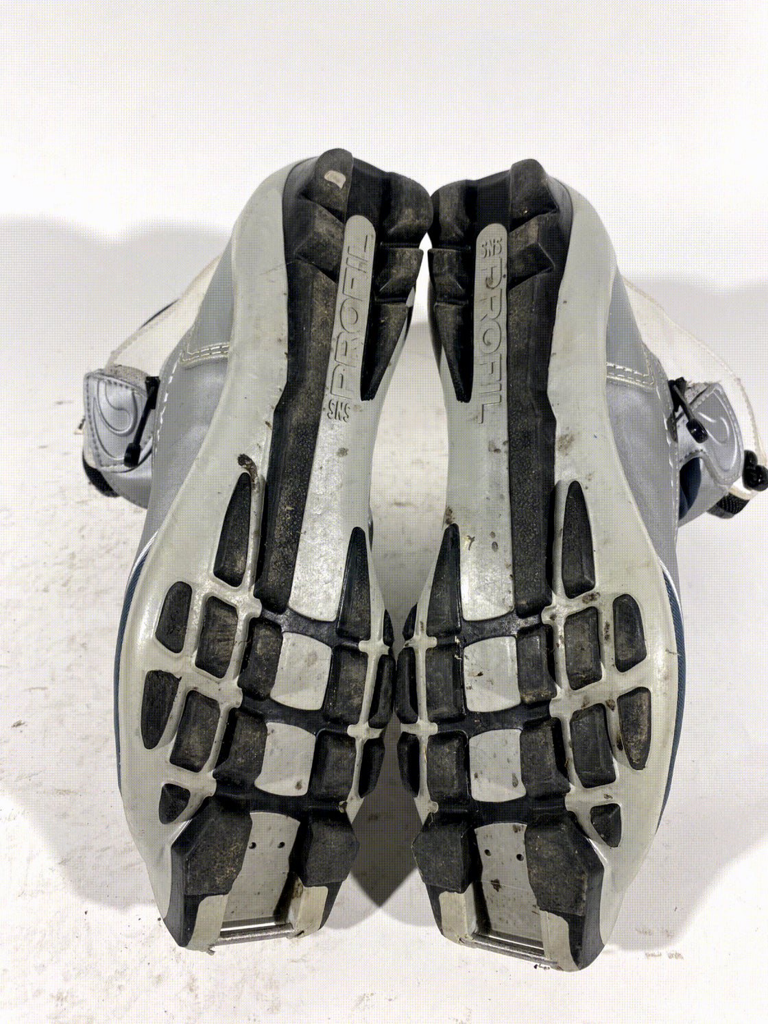 SALOMON Classic Nordic Cross Country Ski Boots Size EU38 2/3 US7 SNS Profil 1393