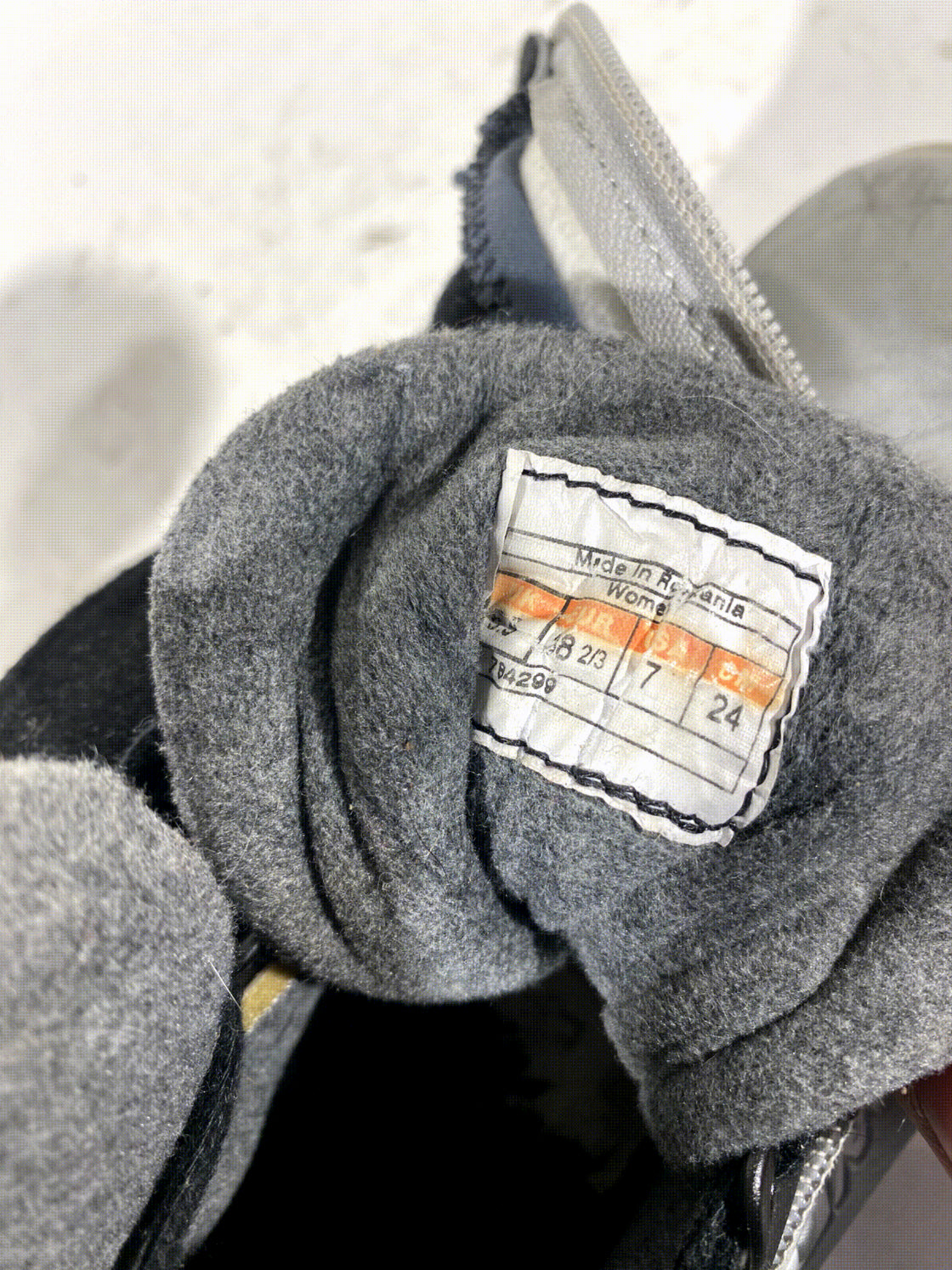 SALOMON Classic Nordic Cross Country Ski Boots Size EU38 2/3 US7 SNS Profil 1393