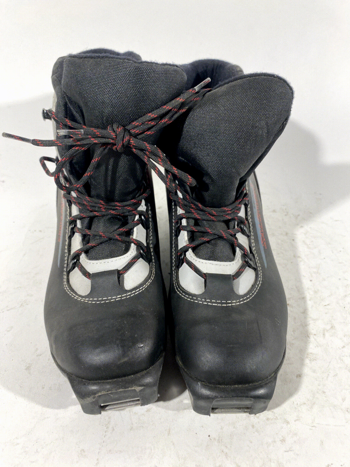 SALOMON Escape Nordic Cross Country Ski Boots Size EU38 2/3 US6 SNS Profil 1401