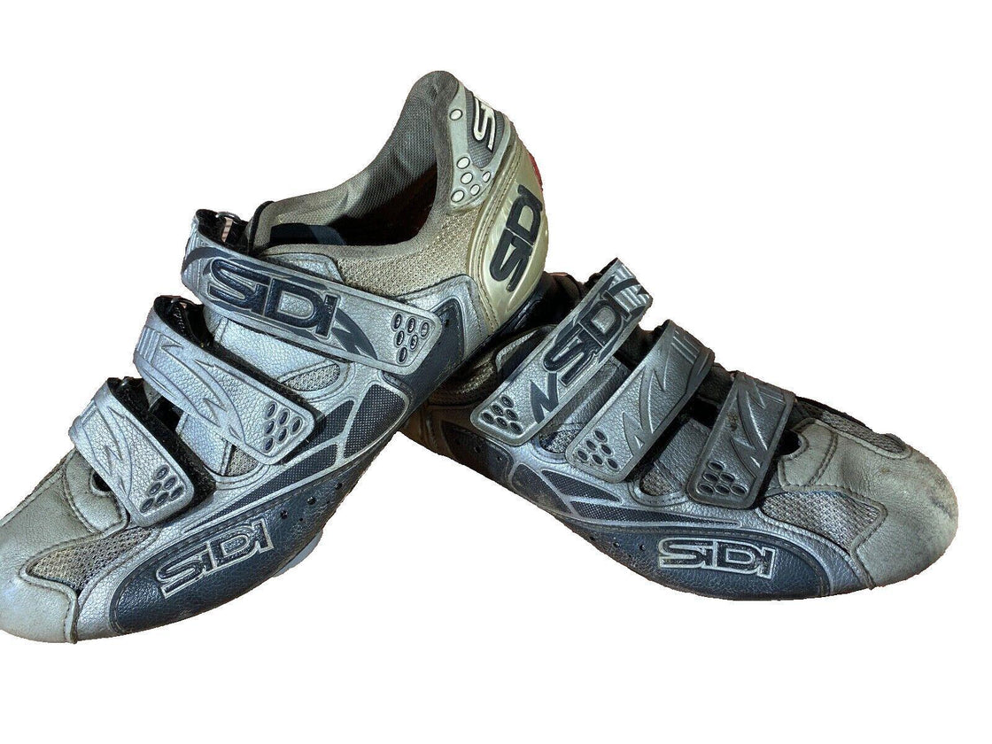SIDI Carbon Road Cycling Shoes  3 Bolts Unisex Size EU42 US8  Mondo 258 cs875