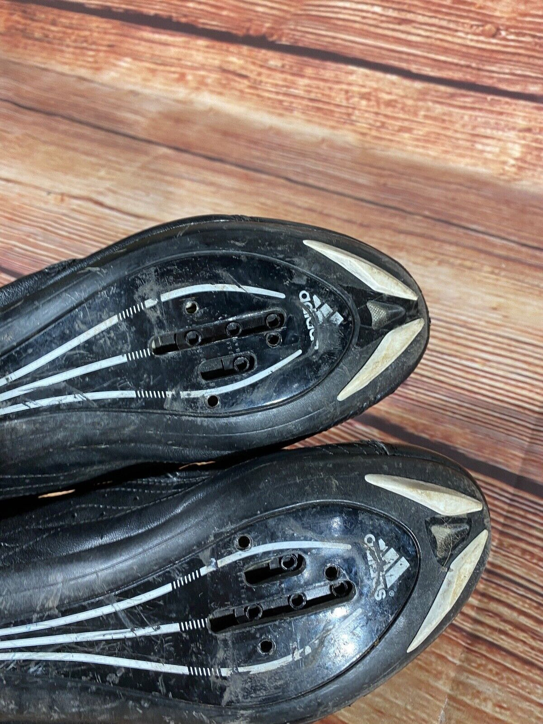 Adidas Road Cycling Shoes 3 Bolts Size EU44 2/3  US10.5 Mondo 285 cs774 Used