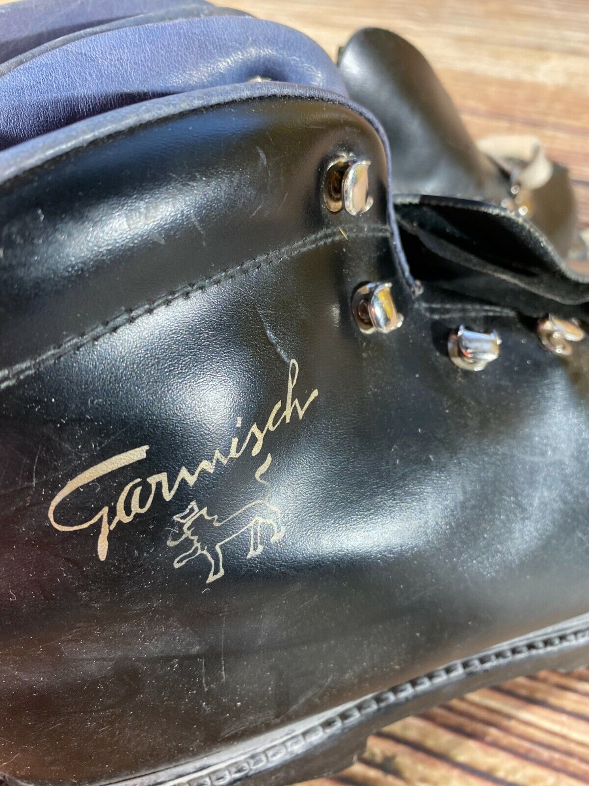 Garmisch Alpine Ski Boots EU 40 US 7 Vintage 253mm KL85
