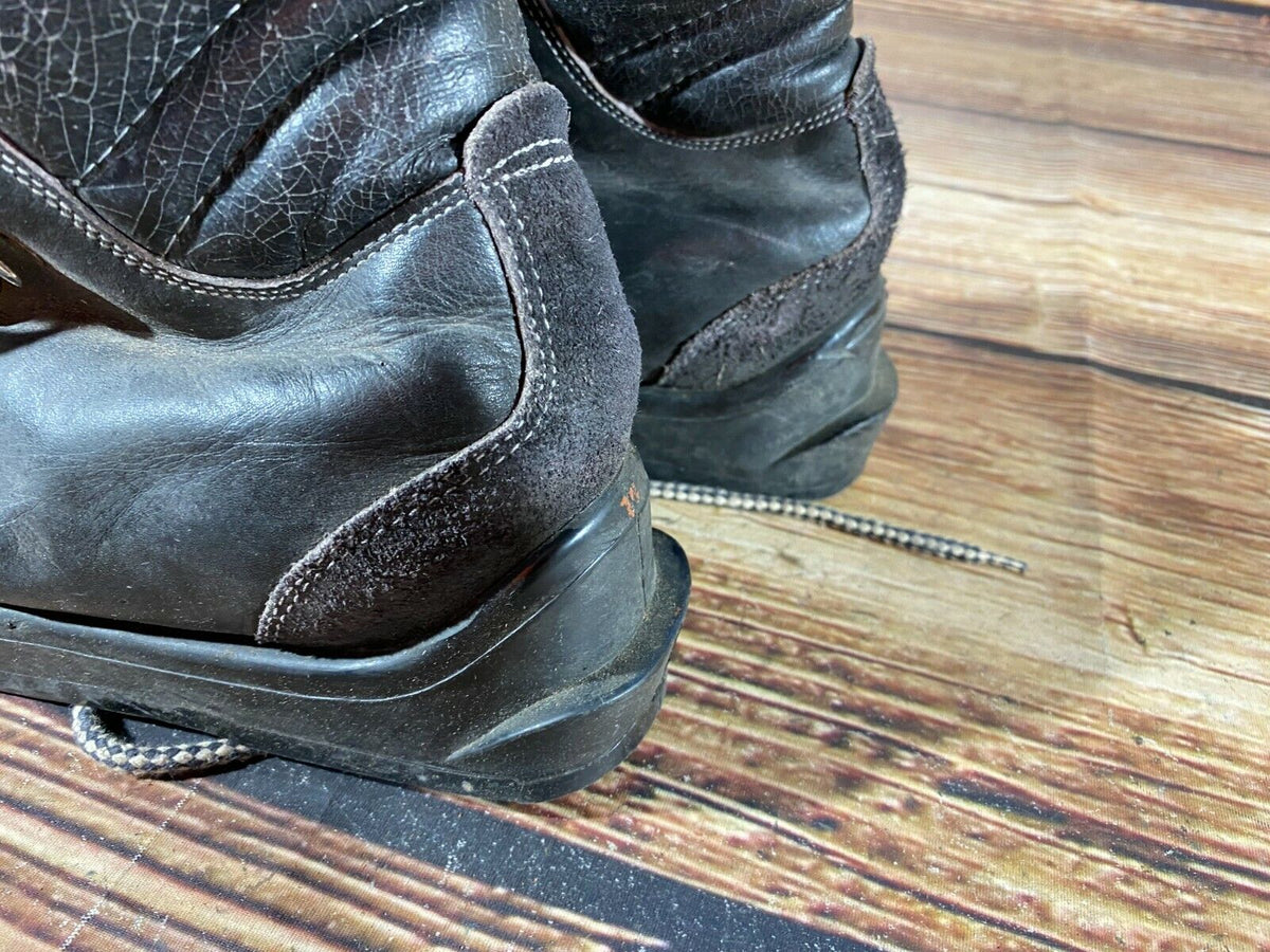 Alpine Ski Boots EU 41 US 7.5 Vintage 260mm KL91