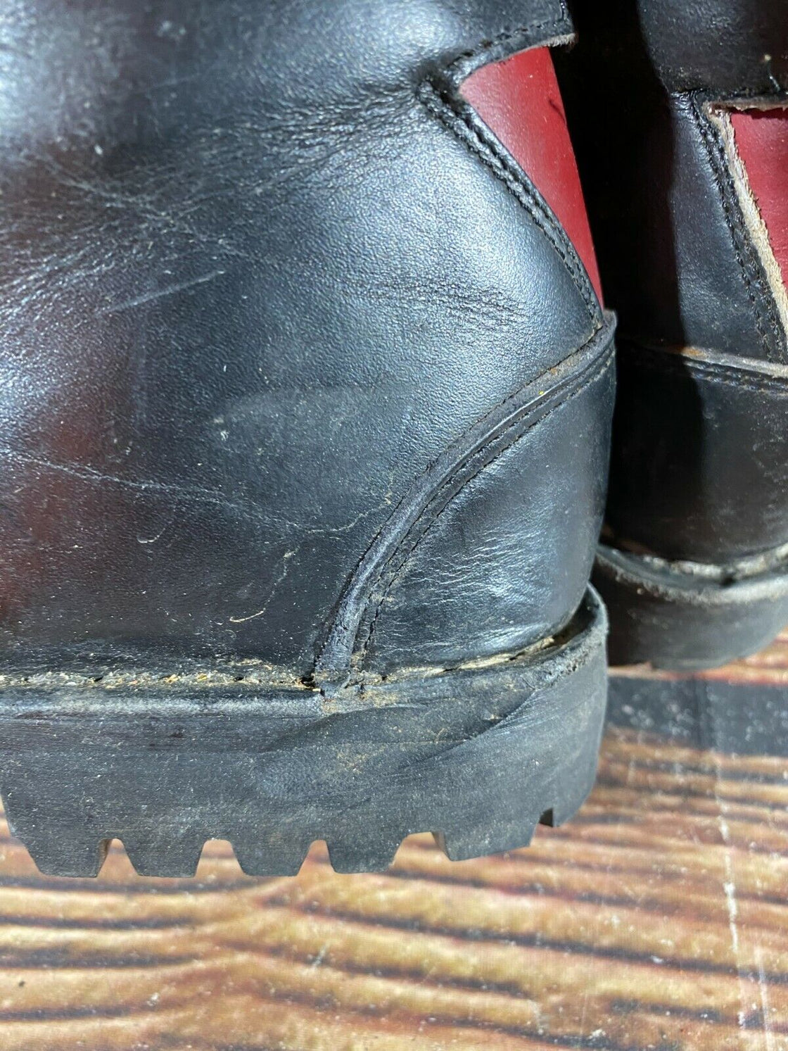 OLIMPIADI Leather Vintage Alpine Ski Boots EU41 US7.5  Cable Bindings KL97