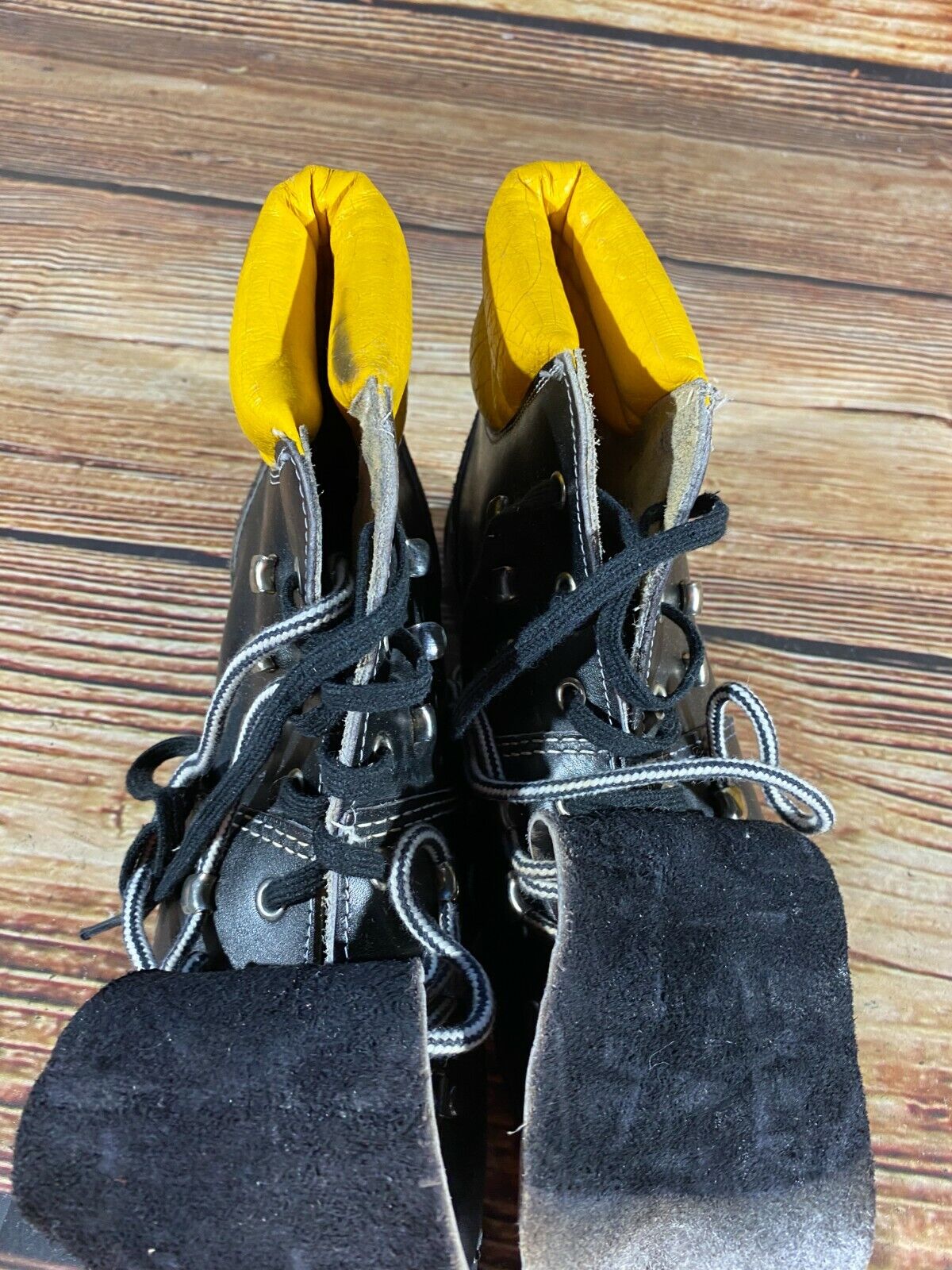 Alpine Ski Boots EU 43 US 9.5 Vintage KL98