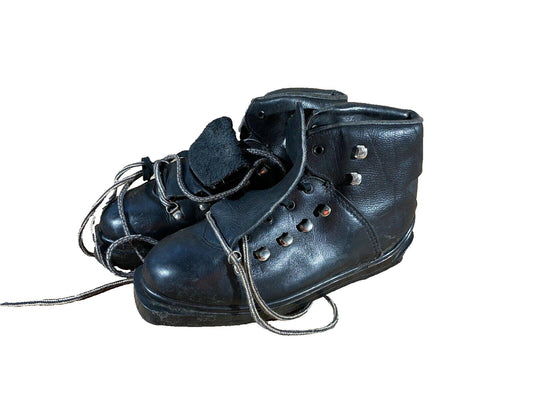 Alpine Ski Boots EU 40 US 7 Vintage 258mm KL101