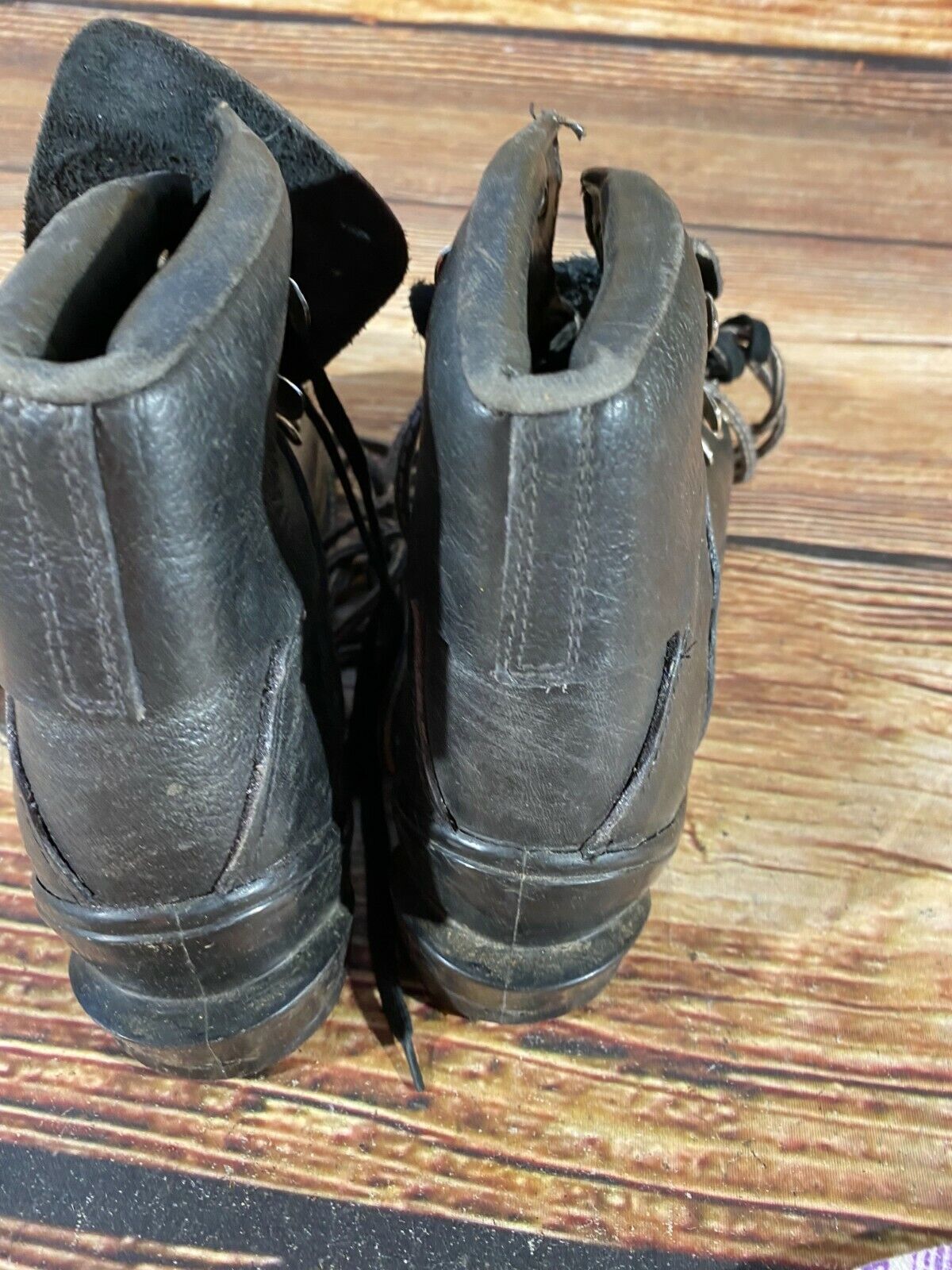 Alpine Ski Boots EU 40 US 7 Vintage 258mm KL101