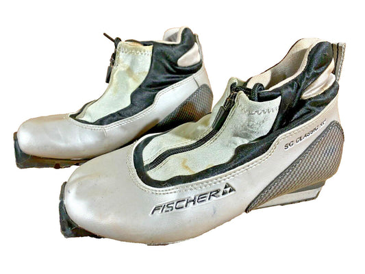 Fischer SC Classic Cross Country Ski Boots Classic SNS Profil EU 37 US 5 1132