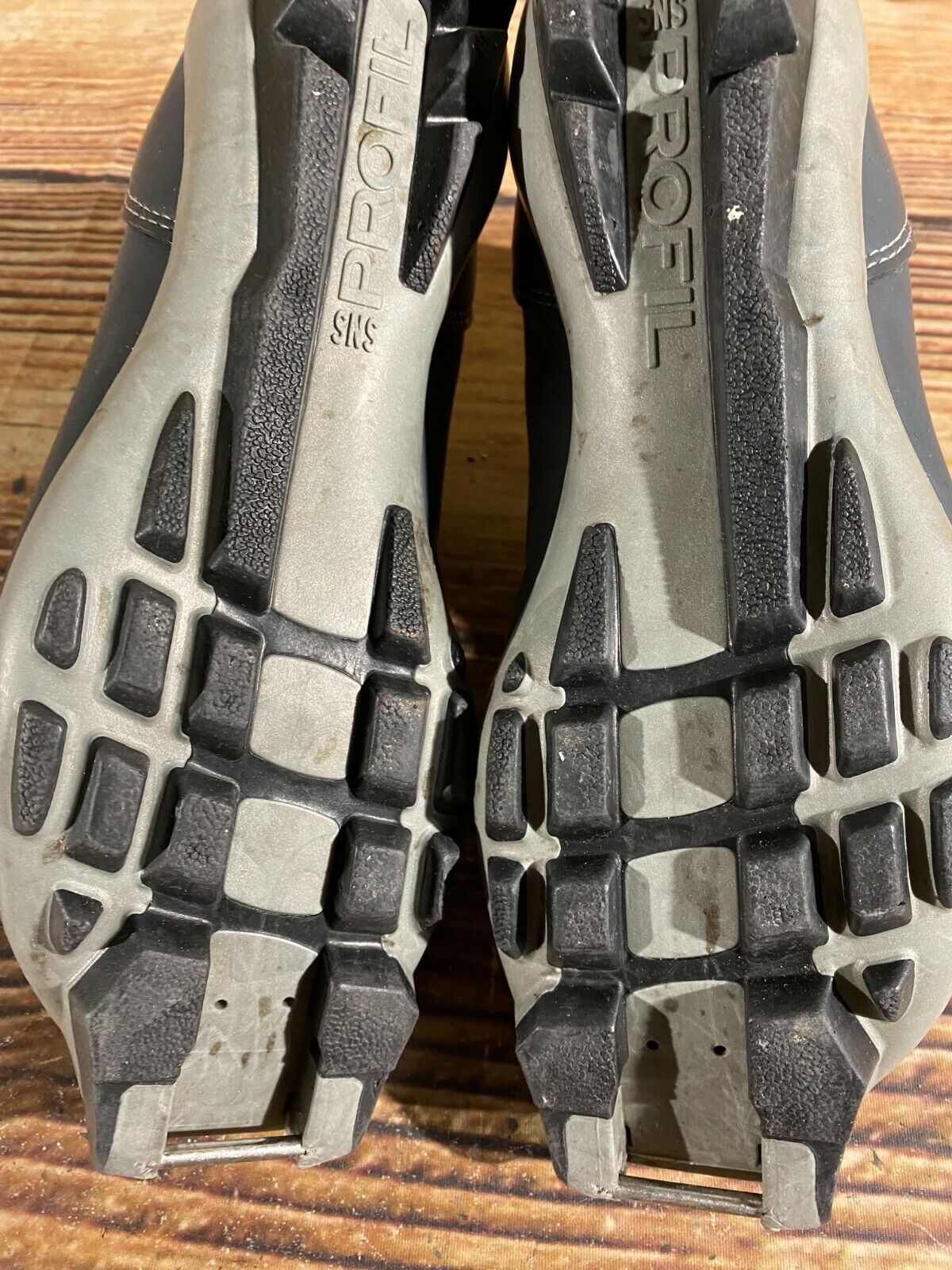 Salomon Cross Country Ski Boots Classic SNS Profil EU 36 US 5 230mm 2069