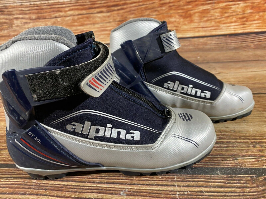 Alpina ST30L Nordic Cross Country Ski Boots Size EU39 US7 for NNN 2474