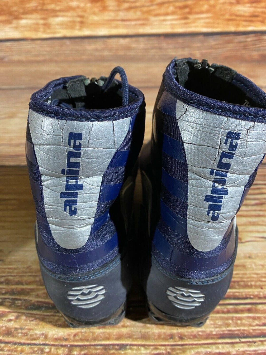 Alpina T10 Nordic Cross Country Ski Boots Size EU38 US6 for NNN 692