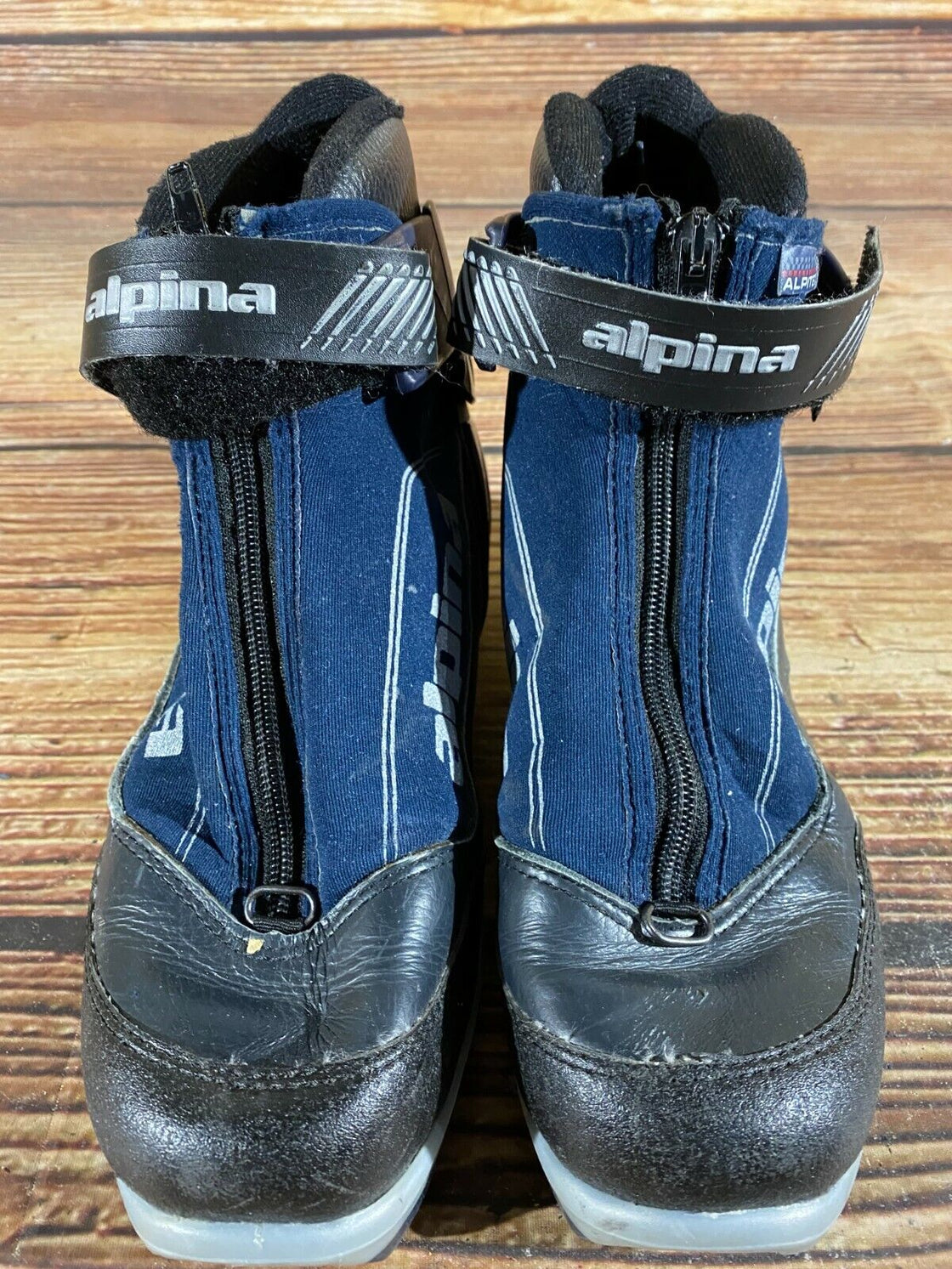 Alpina TR60 Plus Nordic Cross Country Ski Boots Size EU39 US7 for NNN 2909