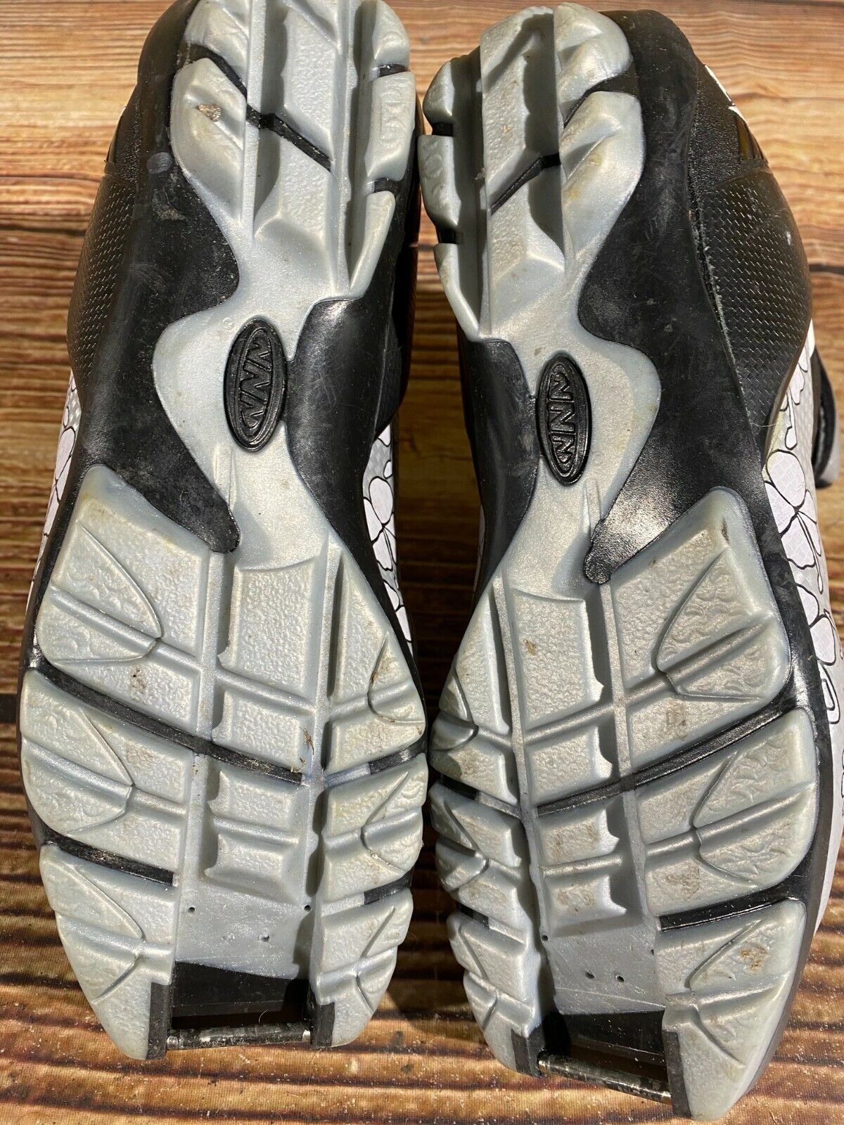 Madshus Froya Cross Country Ski Boots Classic NNN EU 37 US 5 225mm 2599