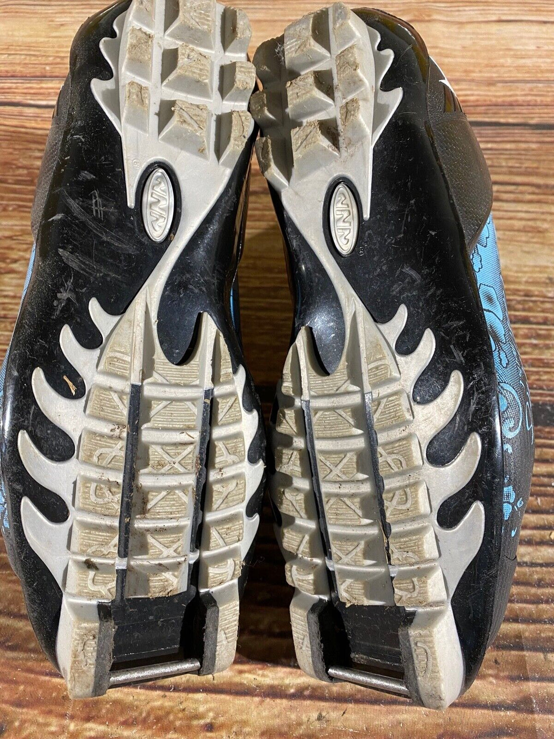 Madshus Metis C Nordic Cross Country Ski Boots Size EU38 US6.5 for NNN 2535